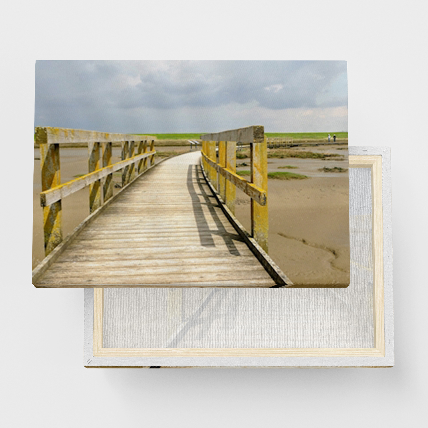 Canvas Tavla "Bro över Vadehavet" - Ramspänd canvas-tavla i flera storlekar