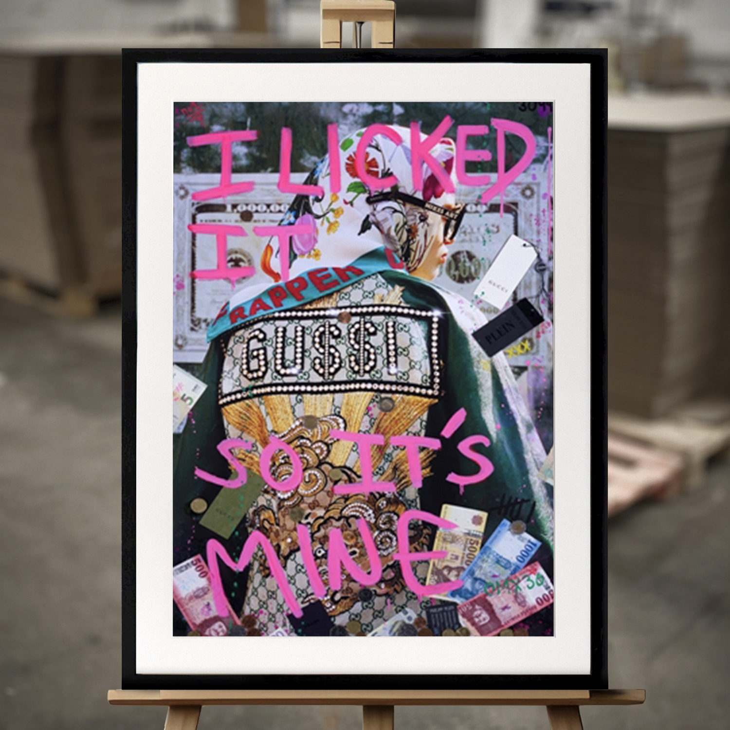 Gerahmtes Bild "I licked it" - Fine Art Print in 50x70