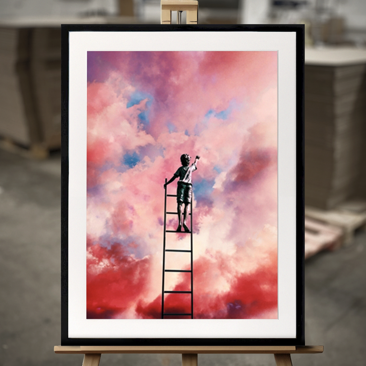 Gerahmtes Bild "Die Wolken am Himmel malen" - Fine Art Print in 50x70
